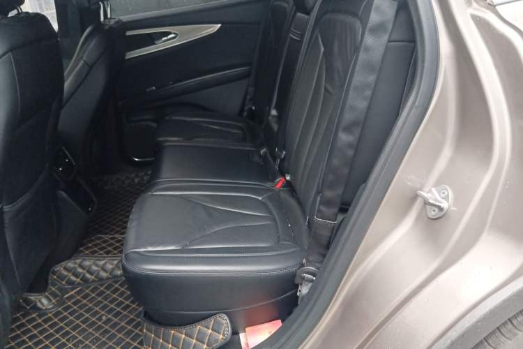 Used Lincoln MKX 2018 2.0T Four-Wheel Drive Zunya Edition Interior 4