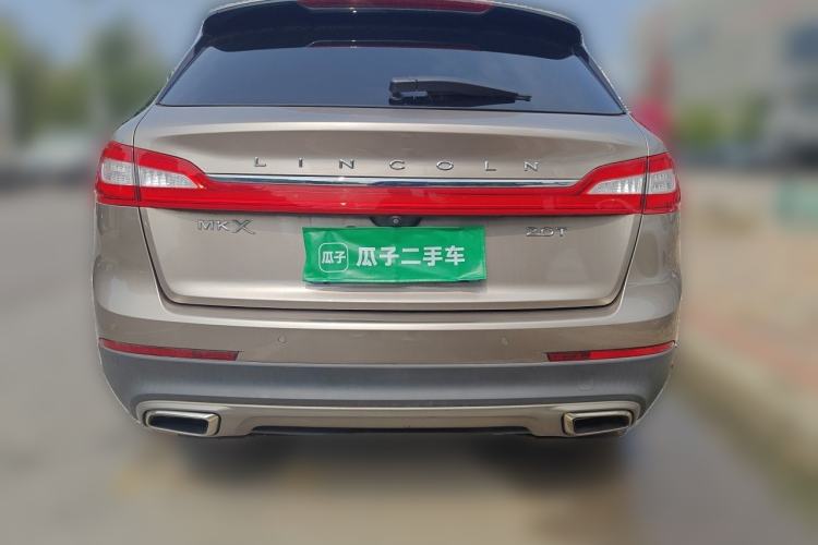 Used Lincoln MKX 2018 2.0T Two-Wheel Drive Deluxe Edition Rear