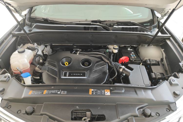 Used Lincoln MKX 2018 2.0T Two-Wheel Drive Deluxe Edition Engine Bay