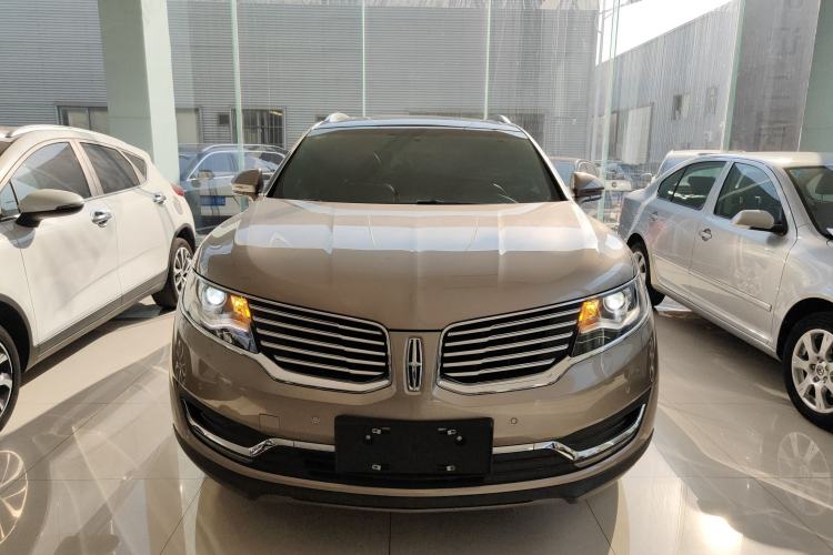 Used Lincoln MKX 2018 2.0T Two-Wheel Drive Deluxe Edition Exterior 1