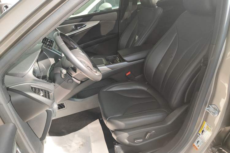 Used Lincoln MKX 2018 2.0T Two-Wheel Drive Deluxe Edition Left Front Seat