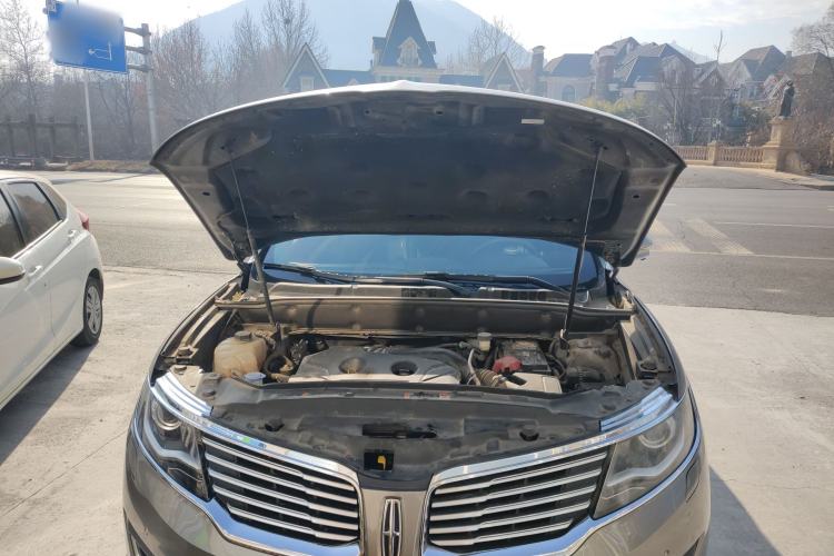 Used Lincoln MKX 2018 2.0T Four-Wheel Drive Zunya Edition Engine Bay