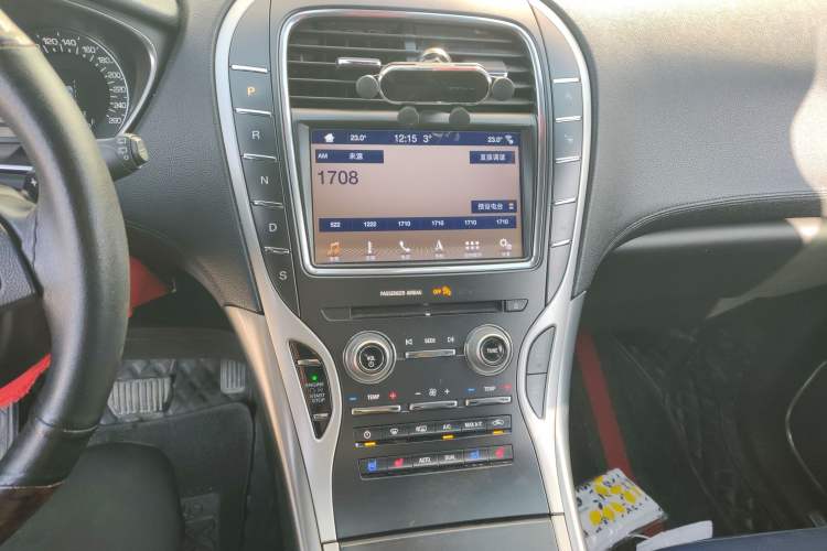 Used Lincoln MKX 2018 2.0T Four-Wheel Drive Zunya Edition Gear Lever