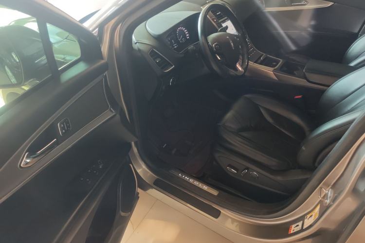 Used Lincoln MKX 2018 2.0T Two-Wheel Drive Deluxe Edition Driver Seat