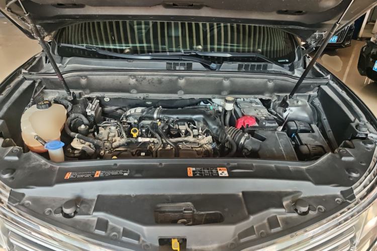 Used Lincoln MKX 2018 2.0T Two-Wheel Drive Deluxe Edition Engine Bay