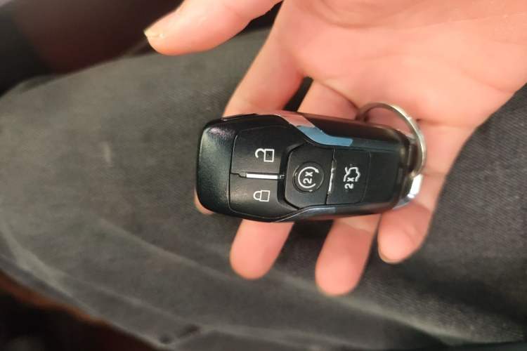 Used Lincoln MKX 2018 2.0T Two-Wheel Drive Deluxe Edition Vehicle Key