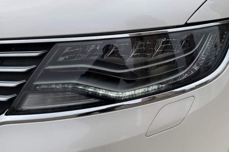 Used Lincoln MKX 2018 2.7T Four-Wheel Drive Prestige Edition Exterior 7