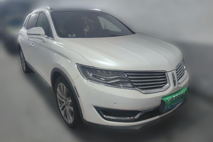 Used Lincoln MKX 2018 2.7T Four-Wheel Drive Prestige Edition Front Right 45 Deg