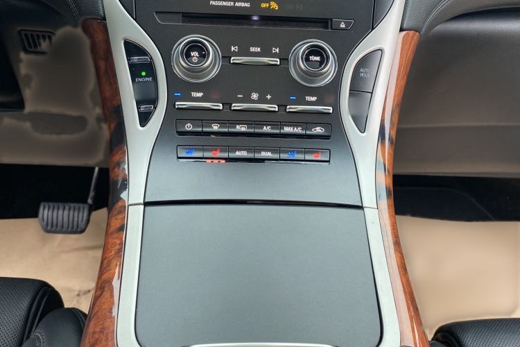 Used Lincoln MKX 2018 2.7T Four-Wheel Drive Prestige Edition Interior 11