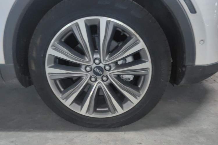 Used Lincoln MKX 2018 2.7T Four-Wheel Drive Prestige Edition Right Front Wheel Hub