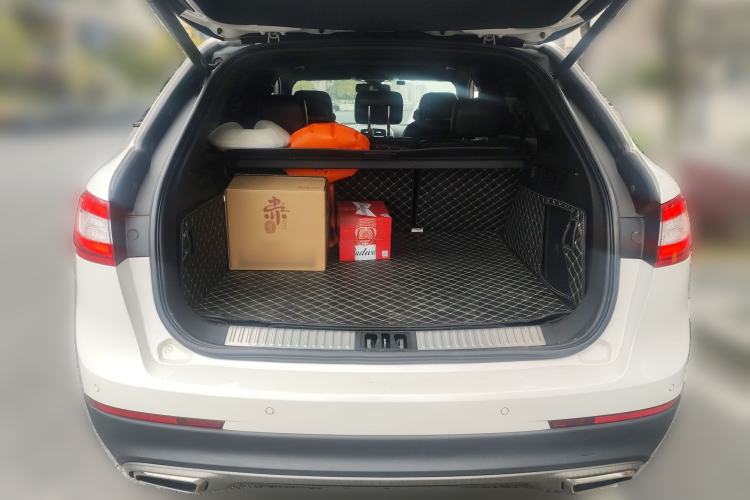 Used Lincoln MKX 2018 2.7T Four-Wheel Drive Prestige Edition Trunk