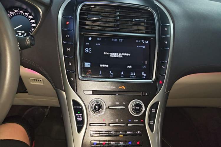 Used Lincoln MKX 2018 2.0T Four-Wheel Drive Zunya Edition Audio And AC Panel