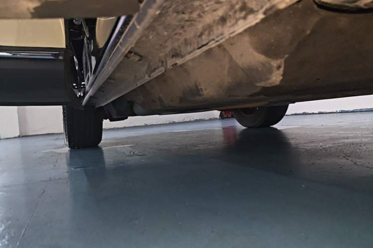 Used Lincoln MKX 2018 2.0T Four-Wheel Drive Zunya Edition Right Side Sill