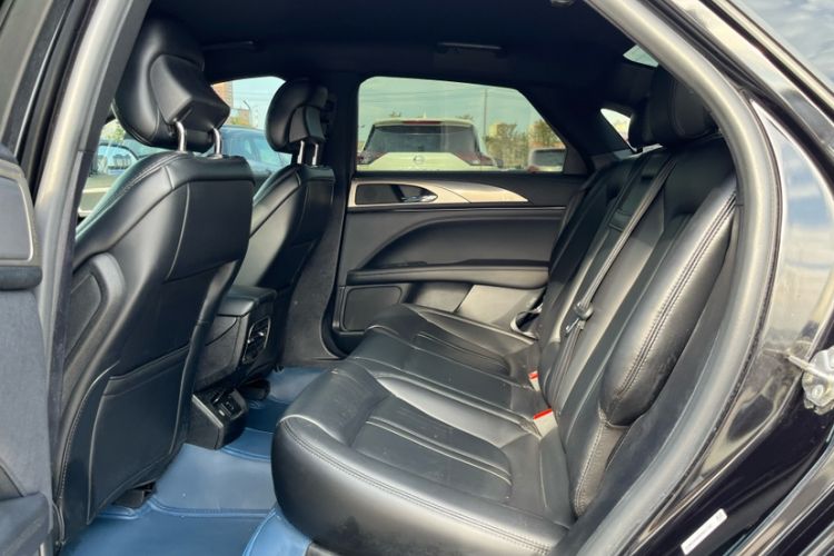 Used Lincoln MKZ 2019 2.0T Zunyue Edition China VI Standard Interior 3