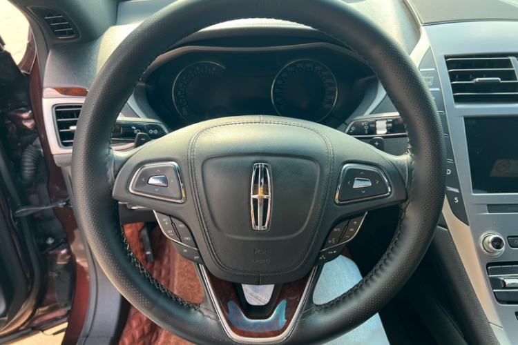 Used Lincoln MKZ 2019 2.0T Luxury Edition China VI Standard Interior 2