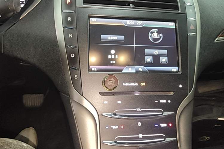 Used Lincoln MKZ 2014 2.0T Luxury Edition Audio And AC Panel