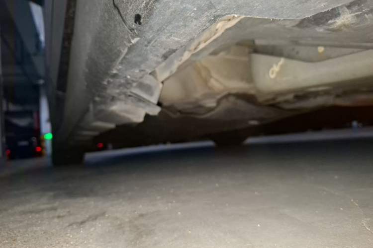 Used Lincoln MKZ 2014 2.0T Prestige Edition Chassis Rear Left