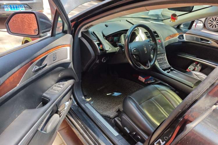 Used Lincoln MKZ 2014 2.0T Luxury Edition Driver Seat
