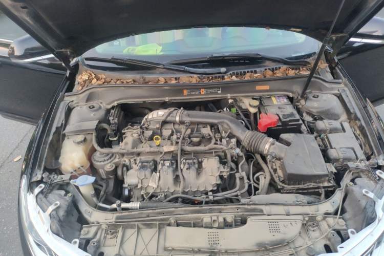 Used Lincoln MKZ 2014 2.0T Luxury Edition Engine Bay