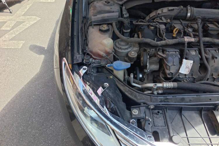 Used Lincoln MKZ 2014 2.0T Luxury Edition Engine Bay Right