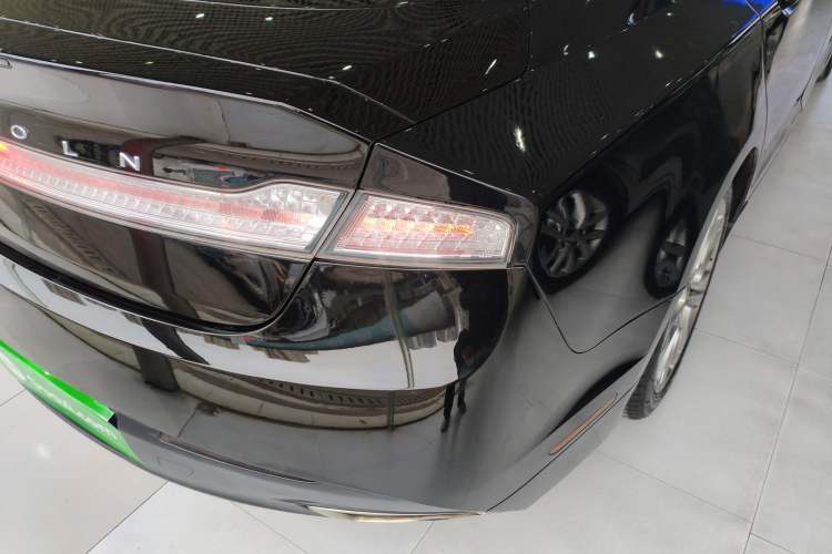 Used Lincoln MKZ 2014 2.0T Luxury Edition Exterior 3