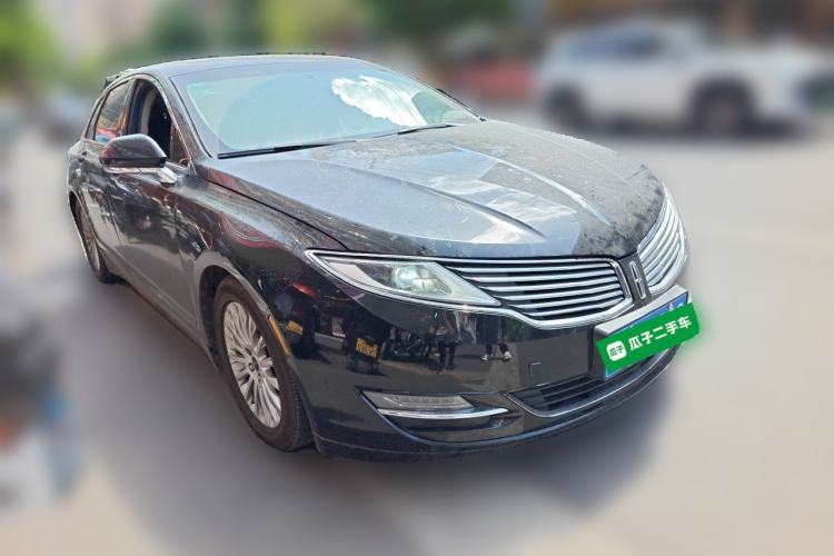 Used Lincoln MKZ 2014 2.0T Luxury Edition Front Right 45 Deg