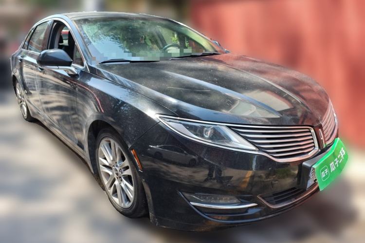 Used Lincoln MKZ 2014 2.0T Luxury Edition Front Right 45 Deg