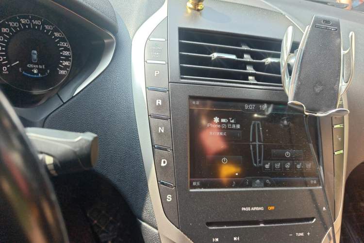 Used Lincoln MKZ 2014 2.0T Prestige Edition Gear Lever