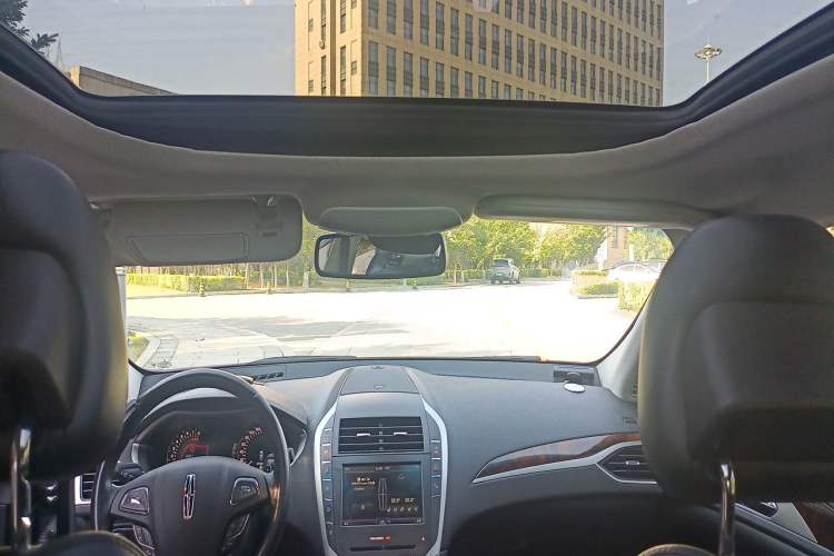 Used Lincoln MKZ 2014 2.0T Prestige Edition Headliner