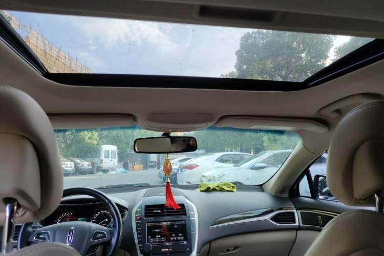 Used Lincoln MKZ 2014 2.0T Luxury Edition Headliner