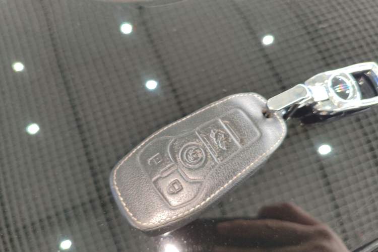 Used Lincoln MKZ 2014 2.0T Luxury Edition Interior 1