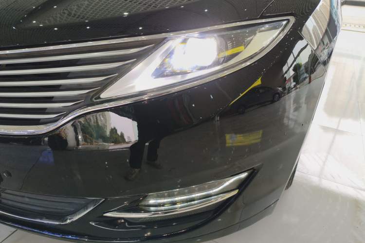 Used Lincoln MKZ 2014 2.0T Luxury Edition Left Front Headlight