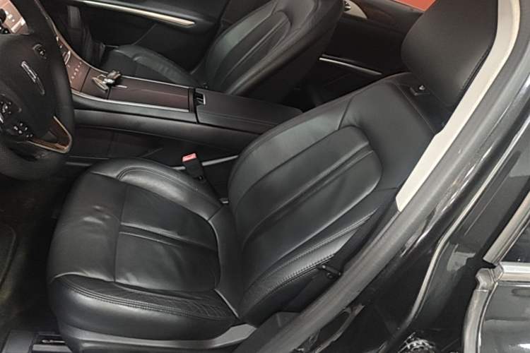Used Lincoln MKZ 2014 2.0T Luxury Edition Left Front Seat