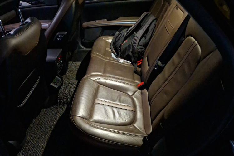 Used Lincoln MKZ 2014 2.0T Prestige Edition Left Rear Seat