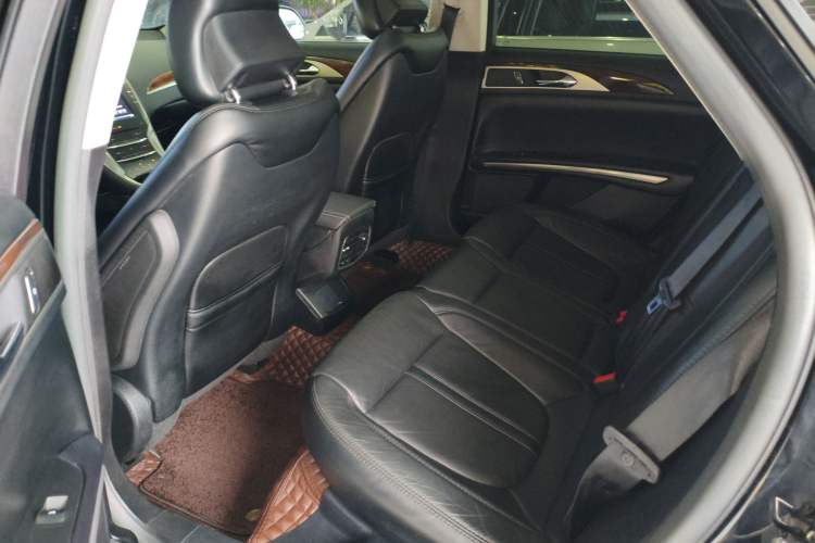 Used Lincoln MKZ 2014 2.0T Luxury Edition Left Rear Seat