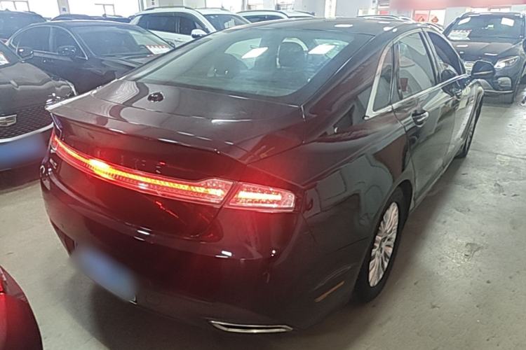 Used Lincoln MKZ 2014 2.0T Luxury Edition Rear Right 45 Deg