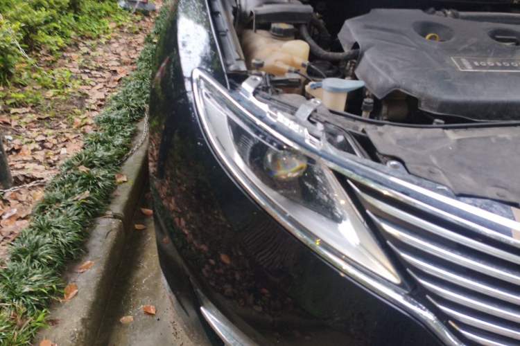 Used Lincoln MKZ 2014 2.0T Luxury Edition Right Front Headlight