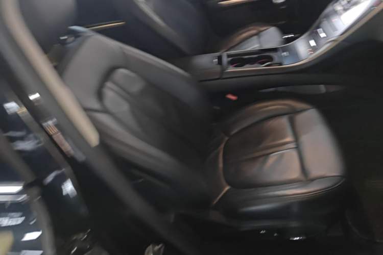 Used Lincoln MKZ 2014 2.0T Luxury Edition Right Front Seat