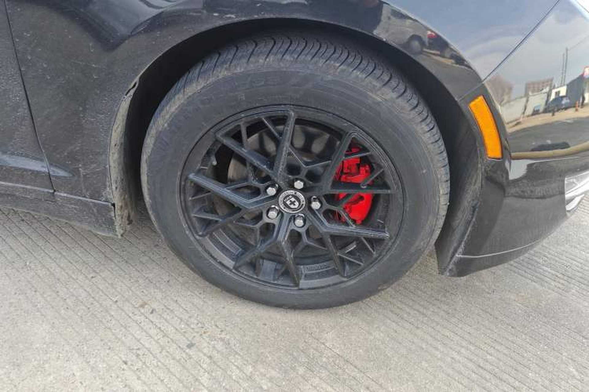 Used Lincoln MKZ 2014 2.0T Luxury Edition Right Front Wheel Hub