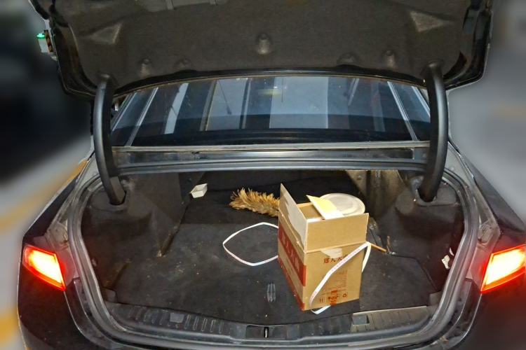 Used Lincoln MKZ 2014 2.0T Prestige Edition Trunk