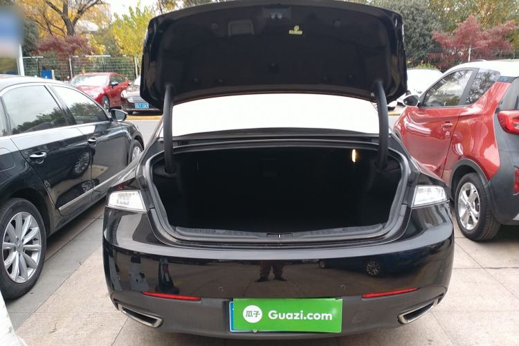 Used Lincoln MKZ 2014 2.0T Luxury Edition Trunk