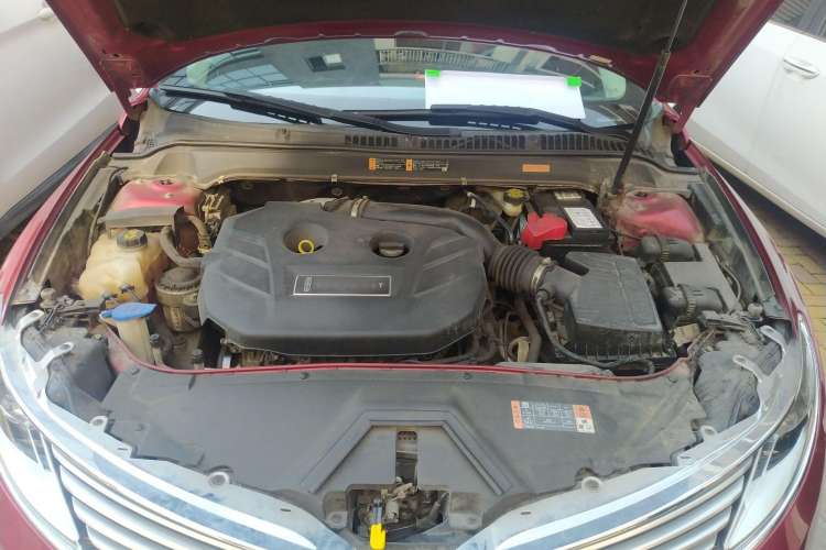 Used Lincoln MKZ 2014 2.0T Luxury Edition Engine Bay
