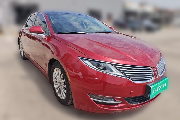 Used Lincoln MKZ 2014 2.0T Luxury Edition Front Right 45 Deg