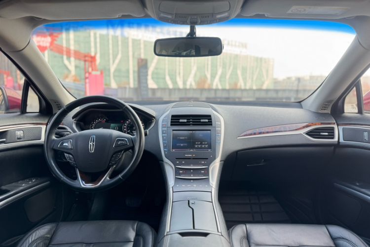 Used Lincoln MKZ 2014 2.0T Luxury Edition Interior 2