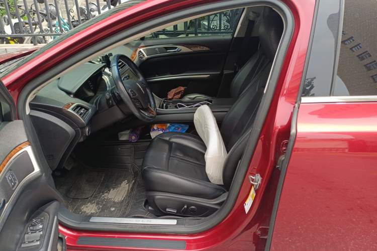 Used Lincoln MKZ 2014 2.0T Luxury Edition Left Front Seat