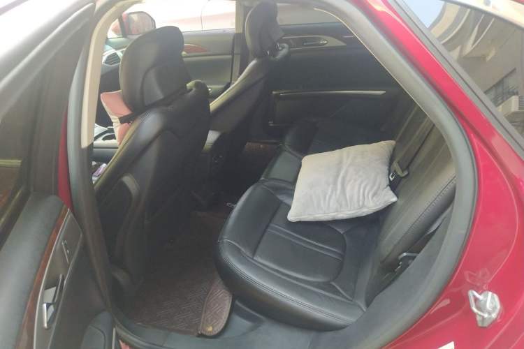Used Lincoln MKZ 2014 2.0T Luxury Edition Left Rear Seat