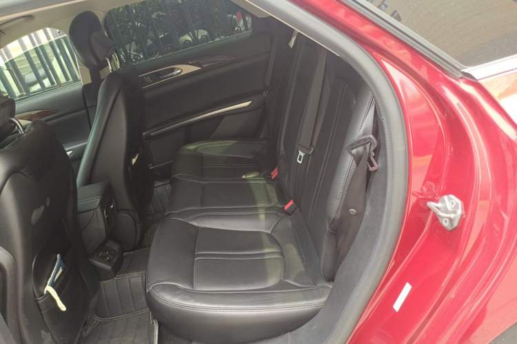 Used Lincoln MKZ 2014 2.0T Luxury Edition Left Rear Seat