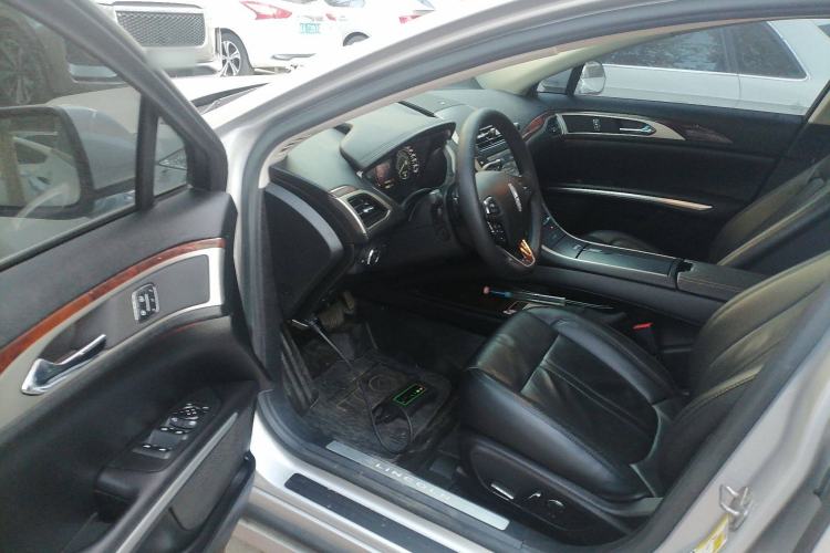 Used Lincoln MKZ 2014 2.0T Luxury Edition Driver Seat