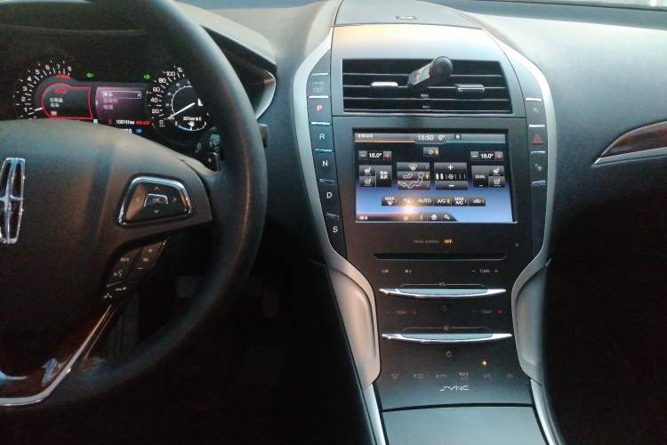 Used Lincoln MKZ 2014 2.0T Luxury Edition Gear Lever