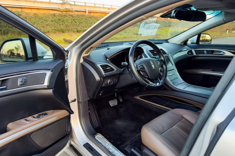 Used Lincoln MKZ 2014 2.0T Prestige Edition Interior 2